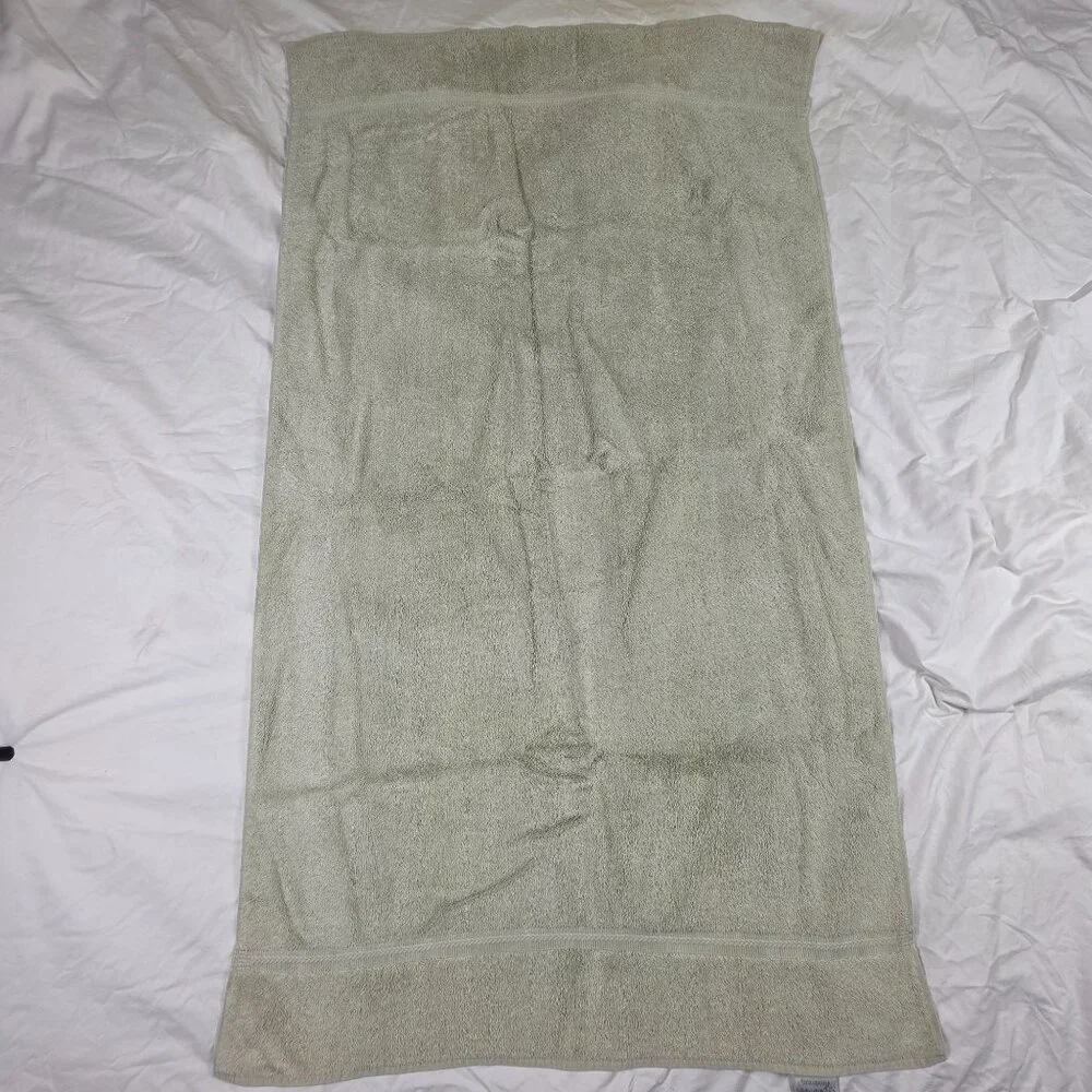 Vintage Charisma By Fieldcrest Bath Towel 100% Cotton Green Absorbent